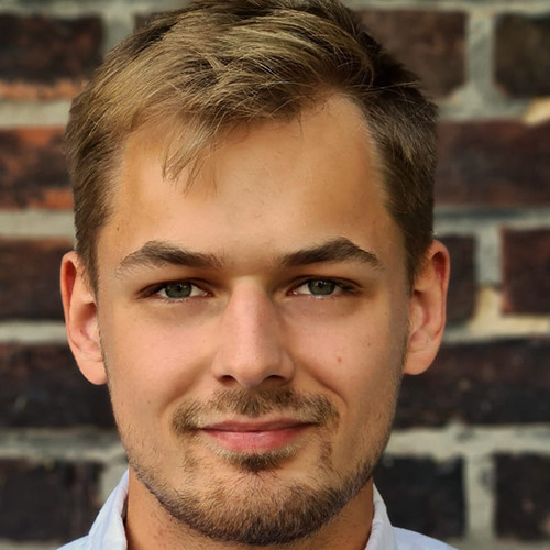  Christopher Boes
